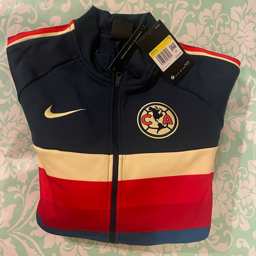 Nike women’s Club America track jacket sz small